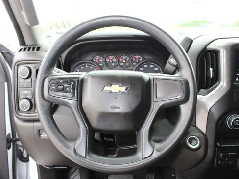 Used 2025 Chevrolet Silverado 2500 Custom w/ Z71 Off-Road Package AWD/4WD image 23