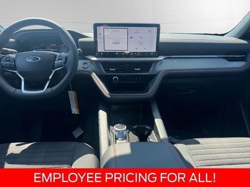 New 2026 Ford Explorer ST-Line w/ ST-Line Street Pack AWD/4WD image 10