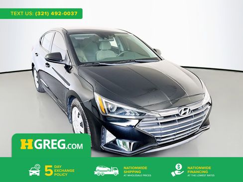 Used 2020 Hyundai Elantra SE image 1