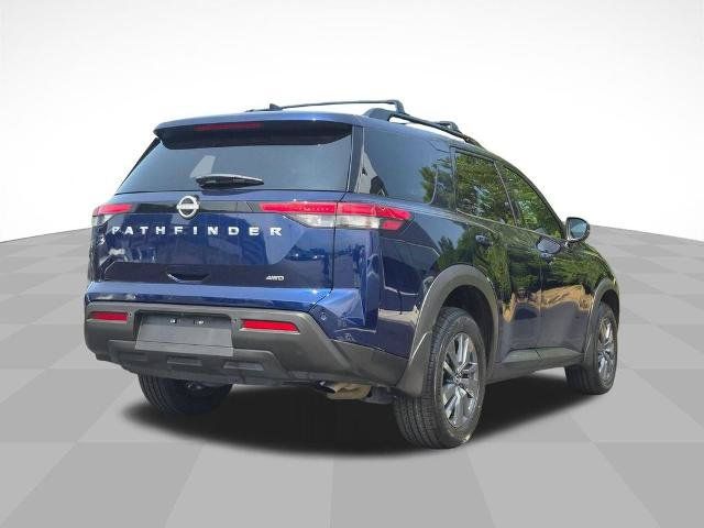 Certified 2025 Nissan Pathfinder SV AWD/4WD image 3