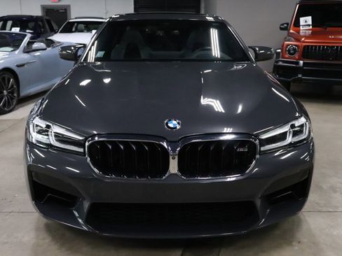 Used 2022 BMW M5 w/ Executive Package image 8