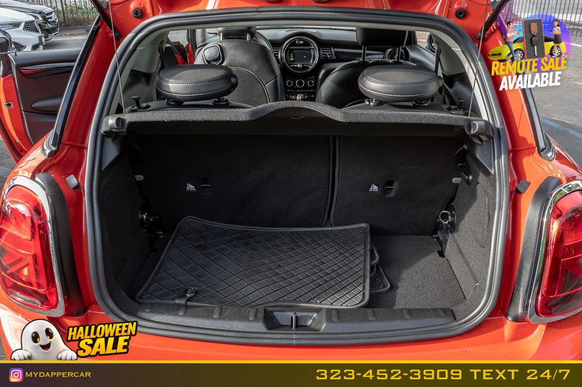 Used 2021 MINI Cooper 2-Door Hardtop w/ 6.5" Touchscreen Package FWD image 14