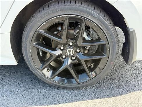 Used 2023 Honda Civic Sport image 14