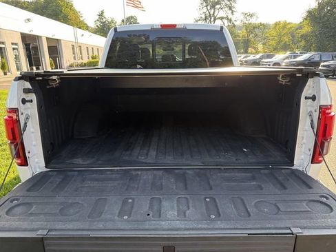 Used 2017 Ford F150 Lariat w/ Equipment Group 502A Luxury AWD/4WD image 27