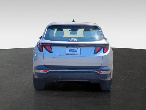 Certified 2024 Hyundai Tucson SE FWD image 6