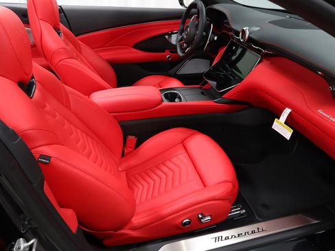 Certified 2023 Ferrari SF90 Spider image 55