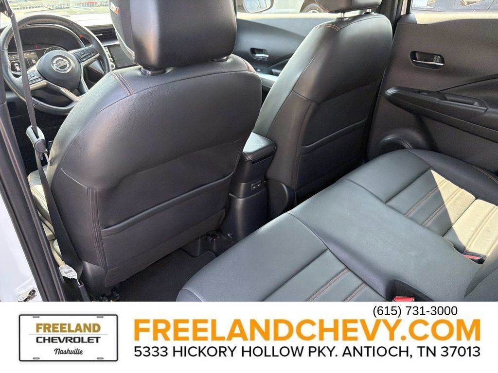 Used 2020 Nissan Kicks SR w/ SR Premium Package FWD image 17