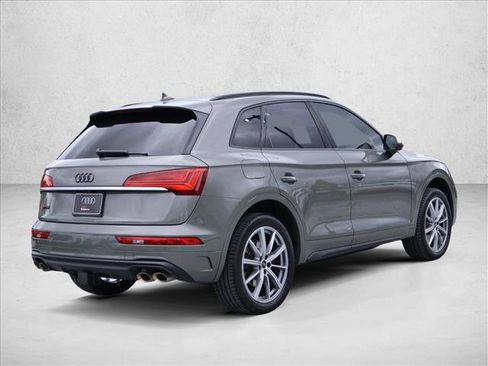 Used 2023 Audi SQ5 Premium Plus w/ Premium Plus Package AWD/4WD image 5