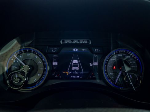 Used 2019 RAM 1500 Limited AWD/4WD image 13