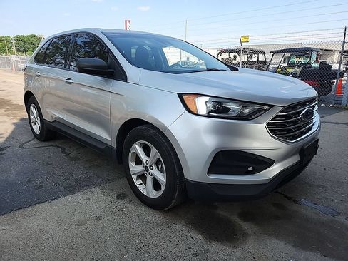 Used 2019 Ford Edge SE AWD/4WD image 2