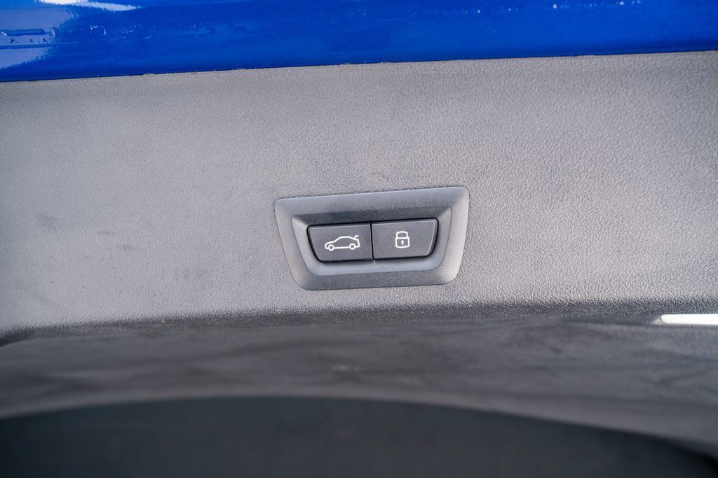 Used 2025 BMW XM AWD/4WD image 52