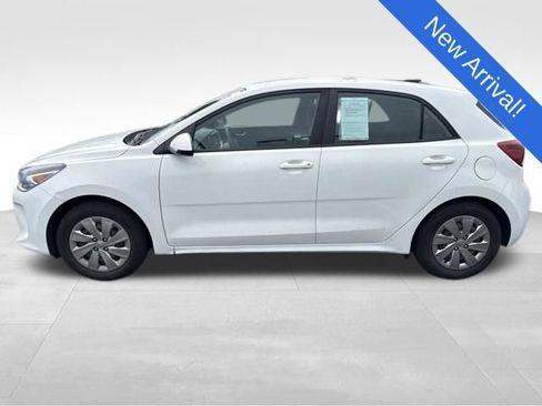 Used 2018 Kia Rio S FWD image 4