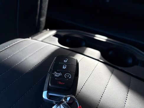 New 2026 RAM 2500 Limited image 31