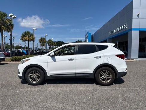 Used 2017 Hyundai Santa Fe Sport w/ 2.4L Tech Package 04 FWD image 4