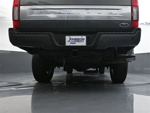 Used 2020 Ford F350 Platinum w/ FX4 Off-Road Package image 41