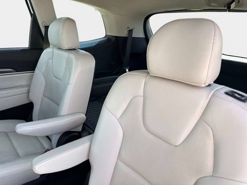 Used 2020 Kia Telluride S FWD image 13