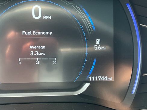 Used 2019 Hyundai Santa Fe AWD image 24