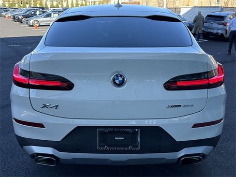 Certified 2023 BMW X4 xDrive30i w/ Convenience Package image 5