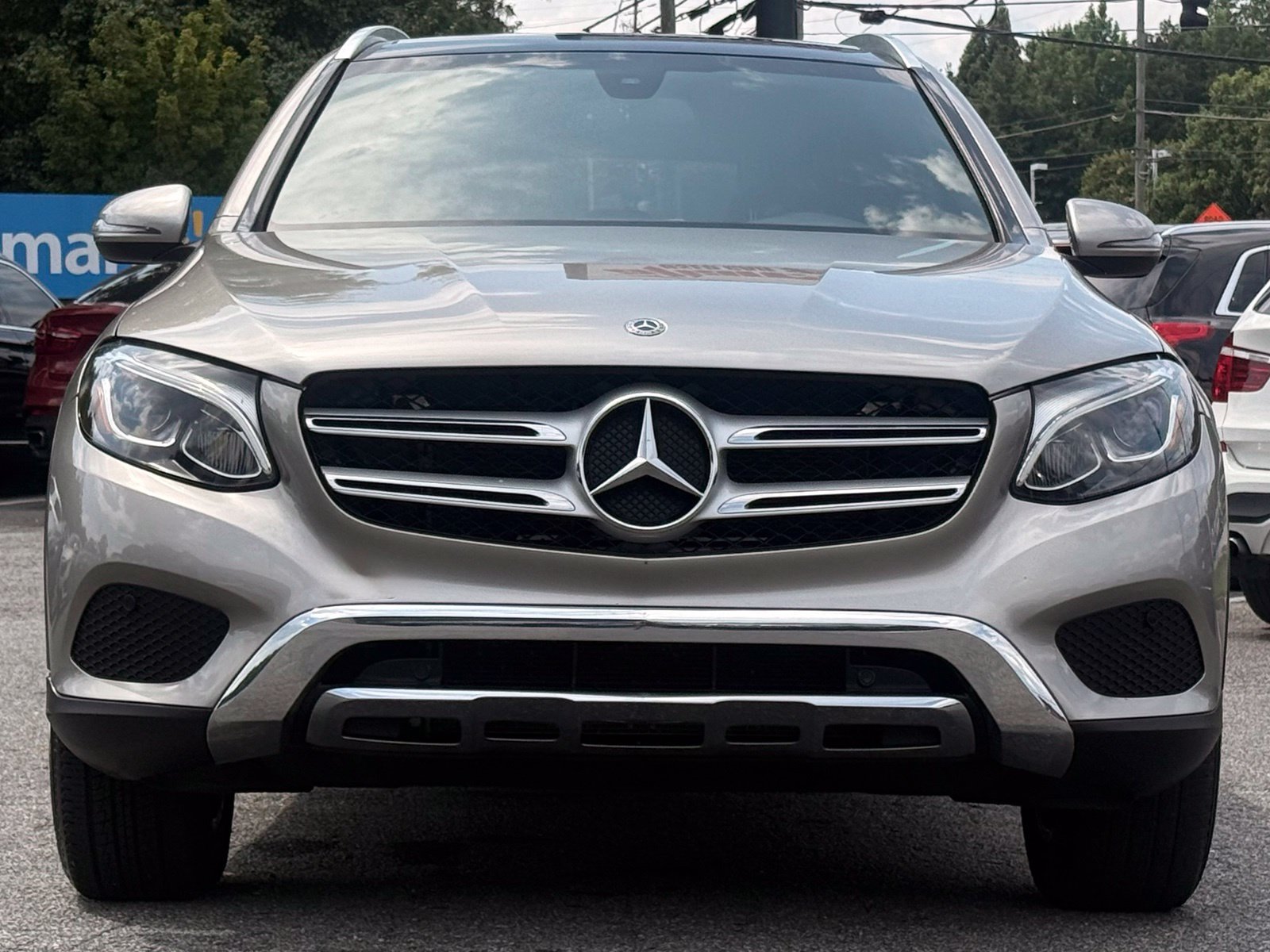 Used 2019 Mercedes-Benz GLC 300 4MATIC w/ Premium Package image 8