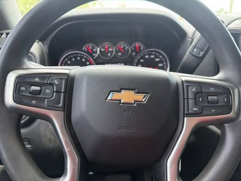 Used 2021 Chevrolet Silverado 1500 Custom w/ Safety Confidence Package RWD image 8