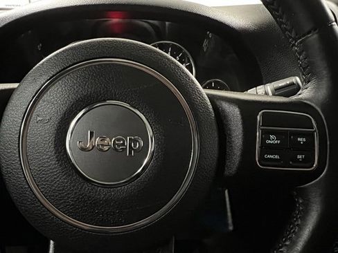 Used 2016 Jeep Wrangler Unlimited Sport w/ Connectivity Group image 33