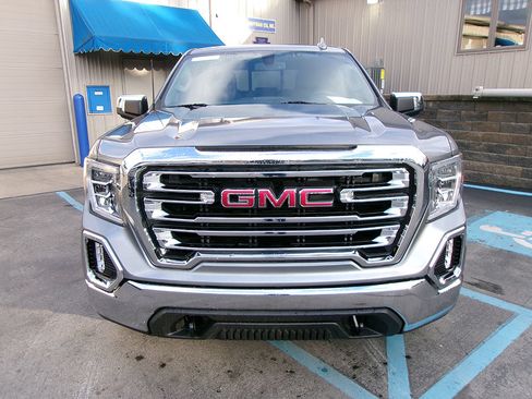 Used 2019 GMC Sierra 1500 SLT w/ SLT Premium Package AWD/4WD image 2