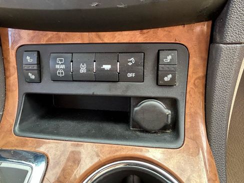 Used 2012 Buick Enclave Leather w/ Trailering Provision Package AWD/4WD image 24
