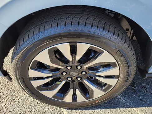 New 2026 Ford Expedition Max Platinum w/ Driver's Package AWD/4WD image 20