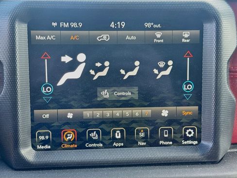 Certified 2023 Jeep Wrangler Unlimited Rubicon 4xe AWD/4WD image 17