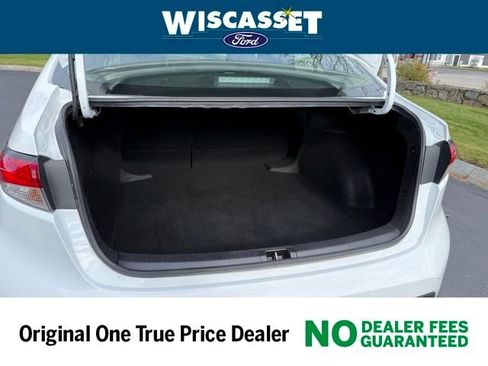 Used 2024 Toyota Corolla LE image 11