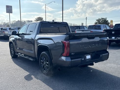 Used 2023 Toyota Tundra Platinum image 8