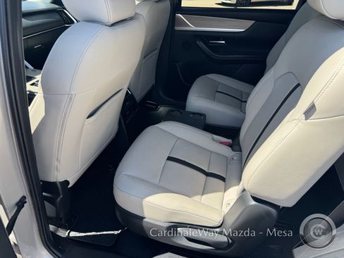 Used 2025 MAZDA CX-90 3.3 Turbo w/ Preferred Package AWD/4WD image 13