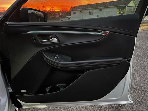 Used 2020 Chevrolet Impala Premier w/ Premier Confidence Package image 28