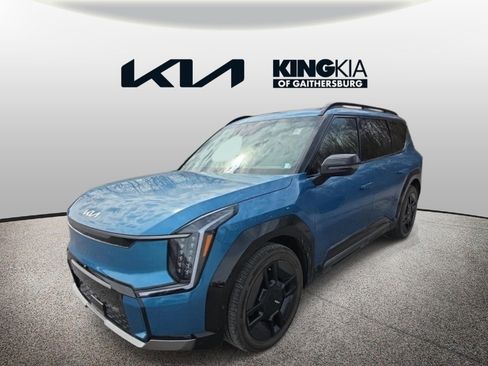 Certified 2024 Kia EV9 GT-Line image 3