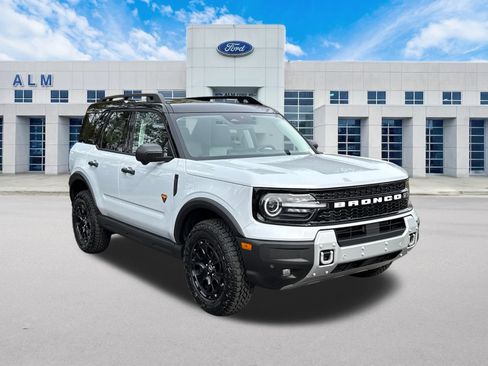 New 2026 Ford Bronco Sport Badlands w/ Sasquatch Badlands Package AWD/4WD image 4