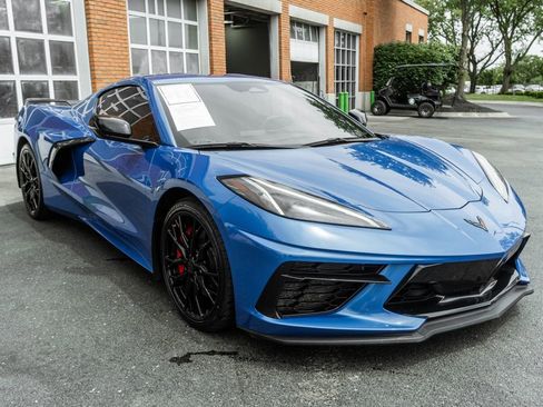 Used 2024 Chevrolet Corvette Stingray Coupe w/ Z51 Performance Package RWD image 5