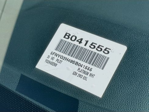 Certified 2025 Honda Pilot EX-L image 26