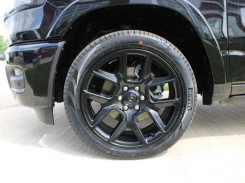 Used 2026 RAM 1500 Laramie w/ Night Edition AWD/4WD image 34