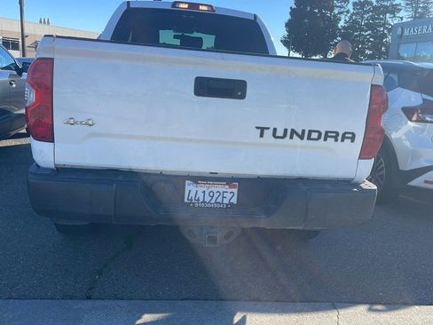 Used 2017 Toyota Tundra SR image 2