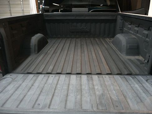 Used 2019 Chevrolet Silverado 1500 High Country w/ High Country Premium Package image 20