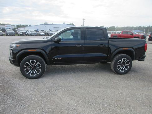 New 2026 GMC Canyon AT4 w/ Technology Plus Package AWD/4WD image 7