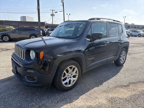 Used 2015 Jeep Renegade Latitude FWD image 7