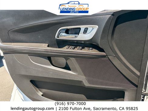 Used 2015 Chevrolet Equinox LT w/ Driver Convenience Package FWD image 19