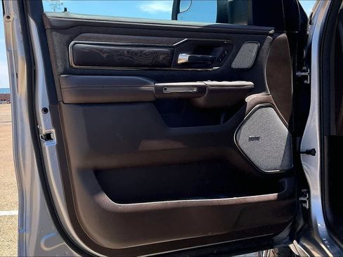 Used 2025 RAM 1500 Limited w/ Off Road Group AWD/4WD image 27