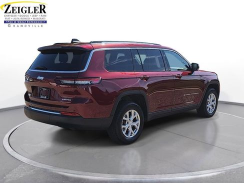 Used 2023 Jeep Grand Cherokee L Limited AWD/4WD image 5