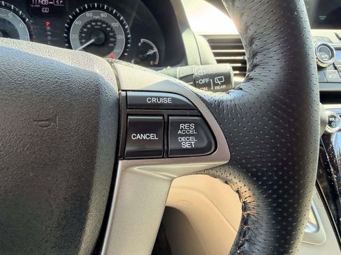 Used 2016 Honda Odyssey EX-L image 9