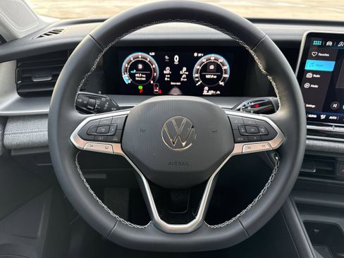 New 2026 Volkswagen Tiguan S image 12