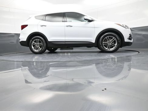 Used 2017 Hyundai Santa Fe Sport AWD/4WD image 27