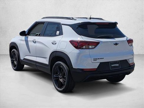 New 2026 Chevrolet TrailBlazer LT w/ Midnight Edition image 9