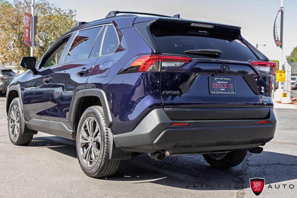 Used 2025 Toyota RAV4 XLE Premium w/ Weather Package AWD/4WD image 17
